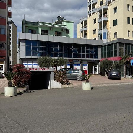 Hotel Europa Lezhë Екстериор снимка